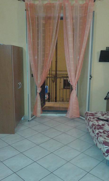 Appartement Lina House à Giardini-Naxos Extérieur photo